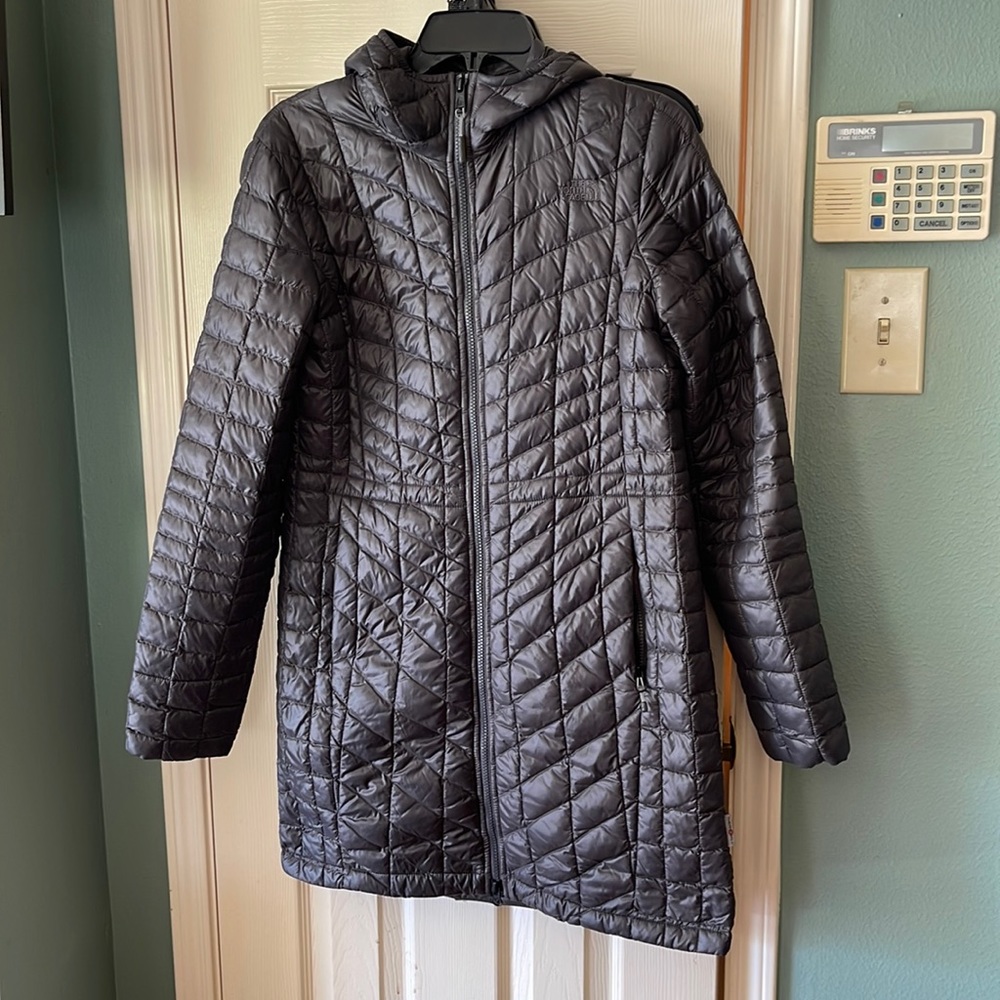 The north face Thermoball technology, lightweight jacket